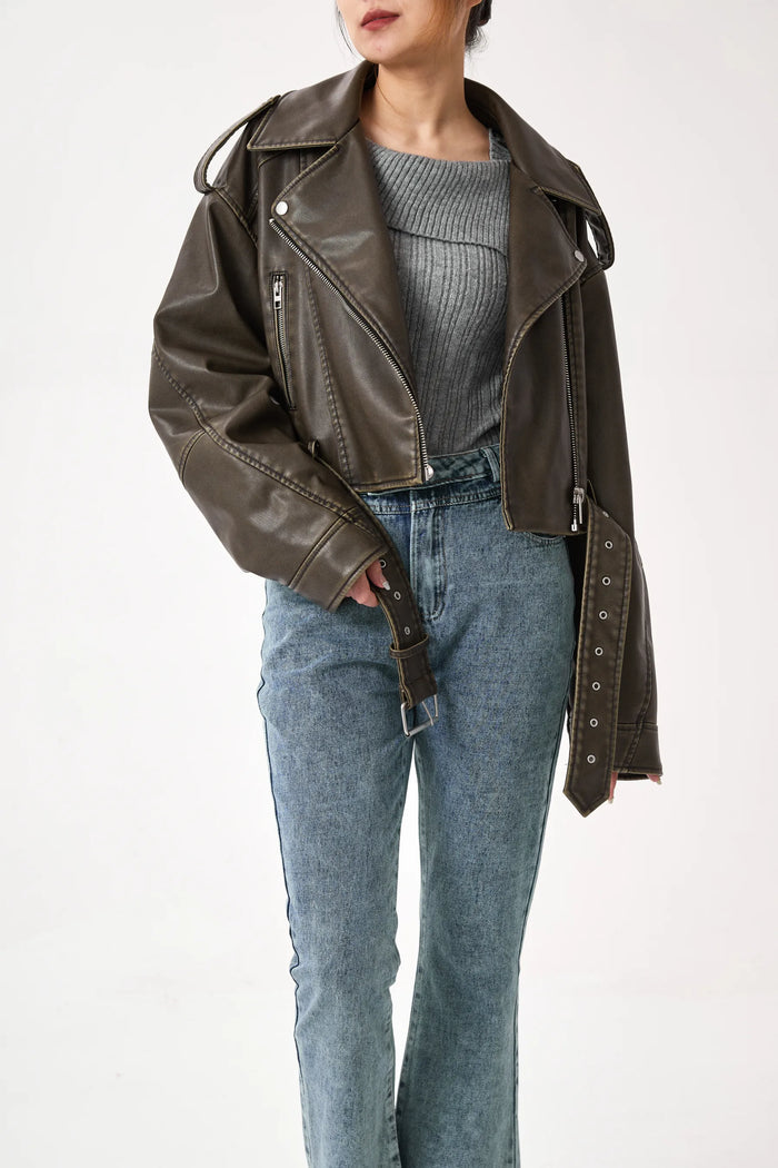 Dames Korte Bikerjack met Ceintuur en Ritsdetails